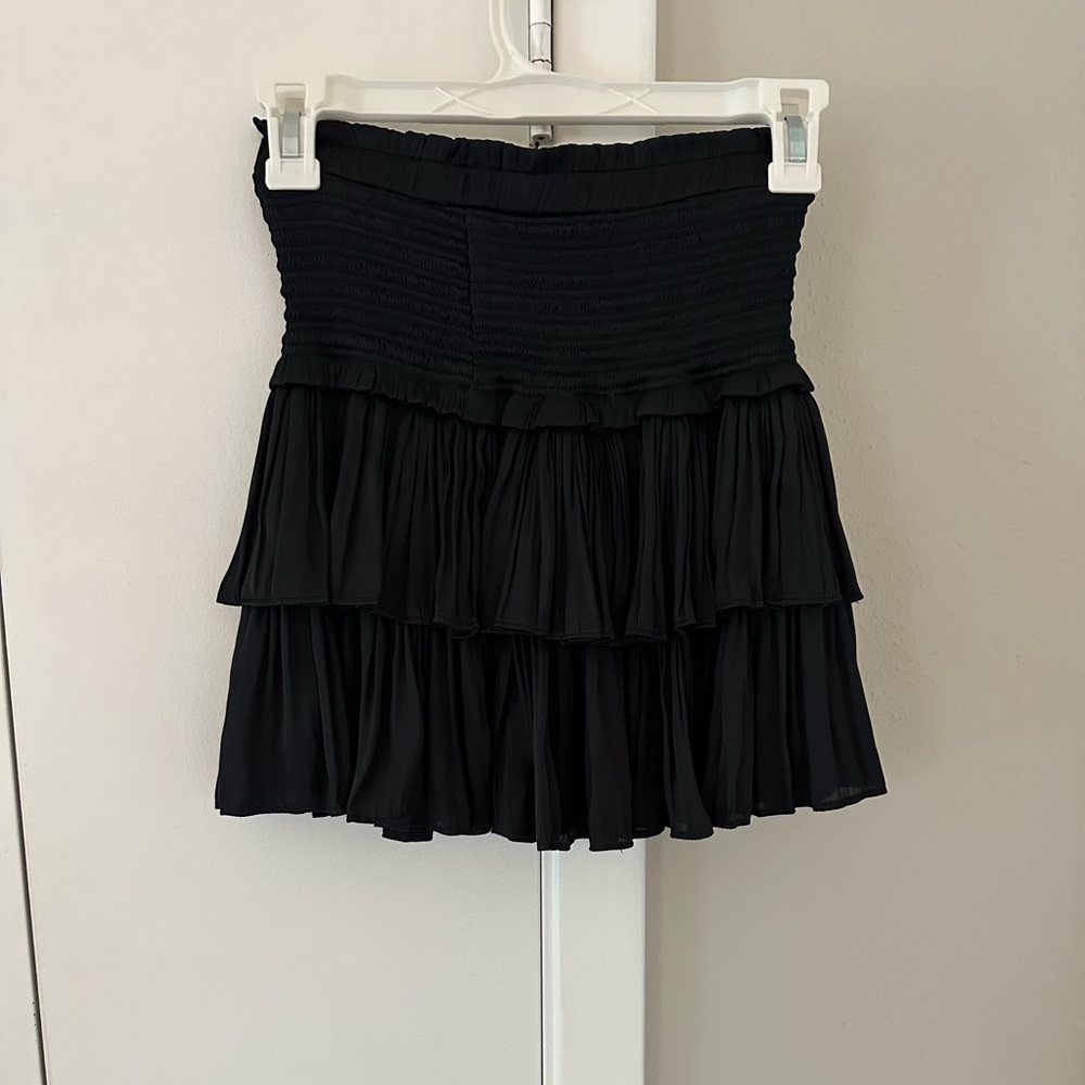NEVER WORN Black Mini Skirt